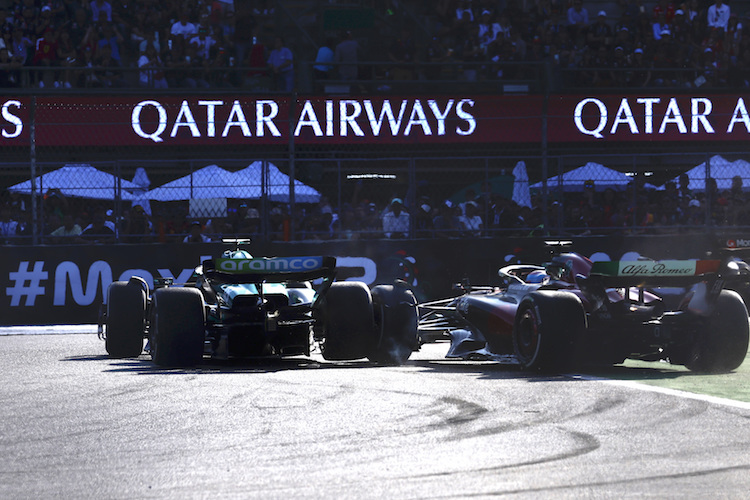 Lance Stroll gegen Valtteri Bottas in Mexiko