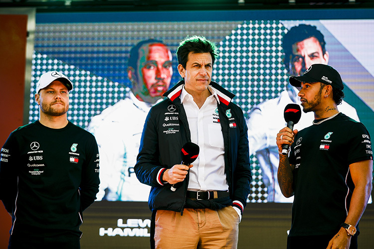 Valtteri Bottas, Toto Wolff und Lewis Hamilton