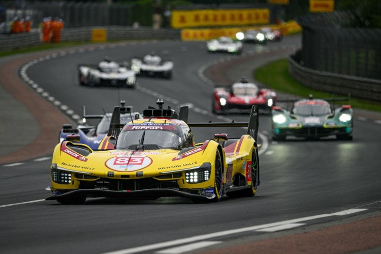 In Le Mans vorne: Der private Ferrari 499P