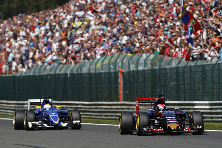 Marcus Ericsson (hinten) stand gegen Max Verstappen auf verlorenem Posten