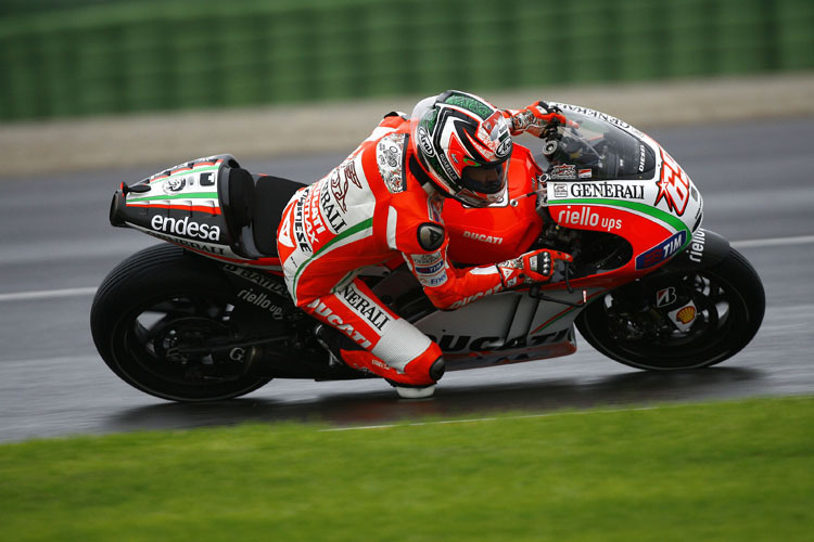 Nicky Hayden beim nassen Test in Valencia