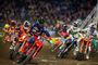 Chase Sexton (#23), Cooper Webb (#1), Eli Tomac (#3) und Marvin Musquin (#25) letztes Wochenende inAnaheim
