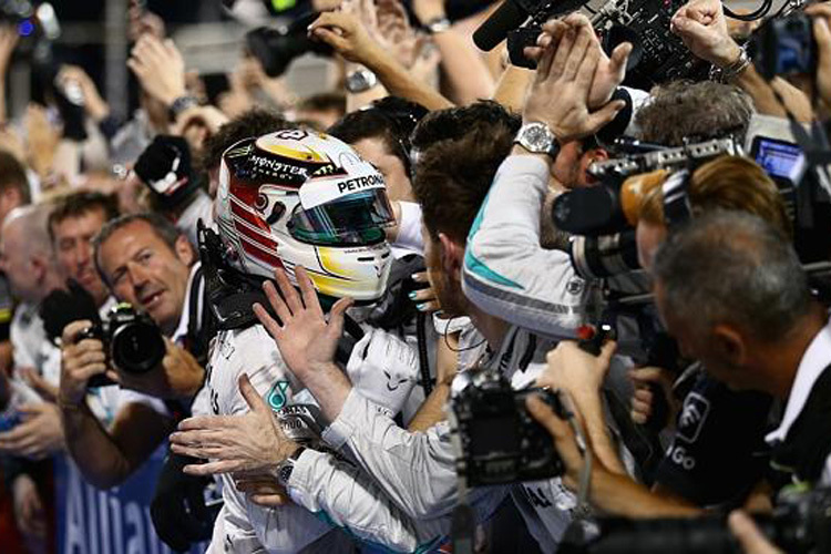 Lewis Hamilton: Wieder Sieger, zum zweiten Mal Champion