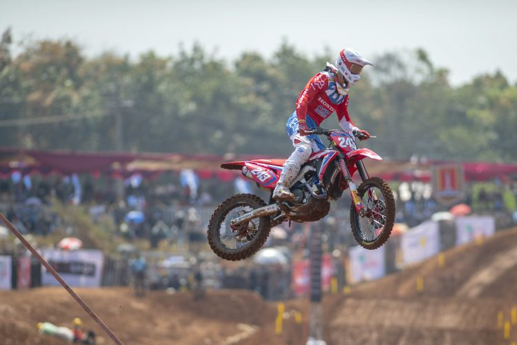 Tim Gajser gewann den ersten MXGP-Lauf in Semarang (Indonesien)