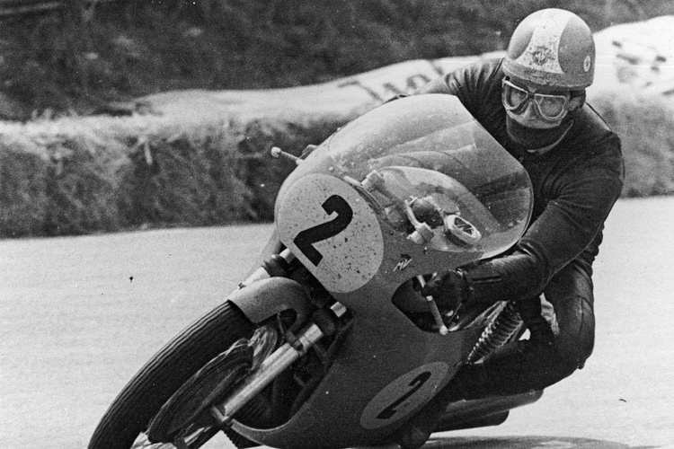 Ago Nazionale. Kein Rossi und kein Márquez konnten Giacomo Agostini vom ersten Platz der ewigen Bestenliste verdrängen. Der Italiener gewann 15-Weltmeisterschaften