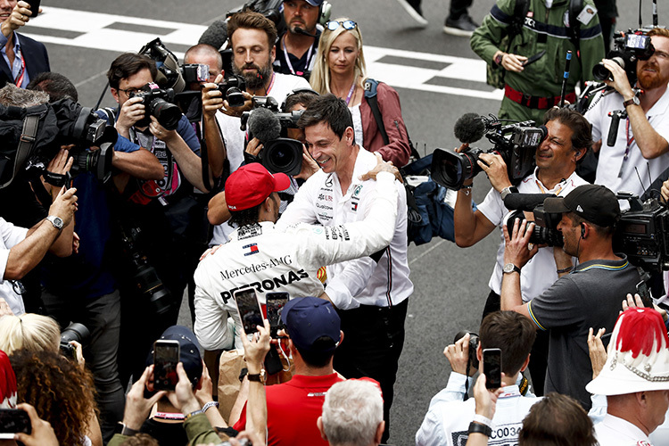 Lewis Hamilton und Toto Wolff