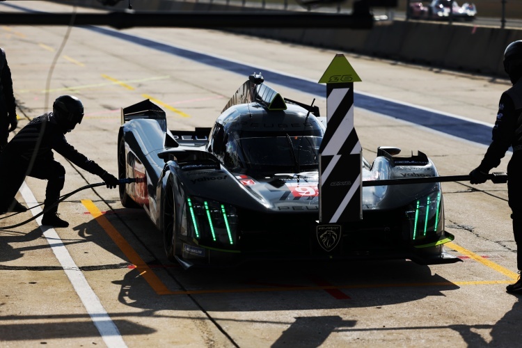 Der Peugeot 9X8 beim Vortest in Sebring