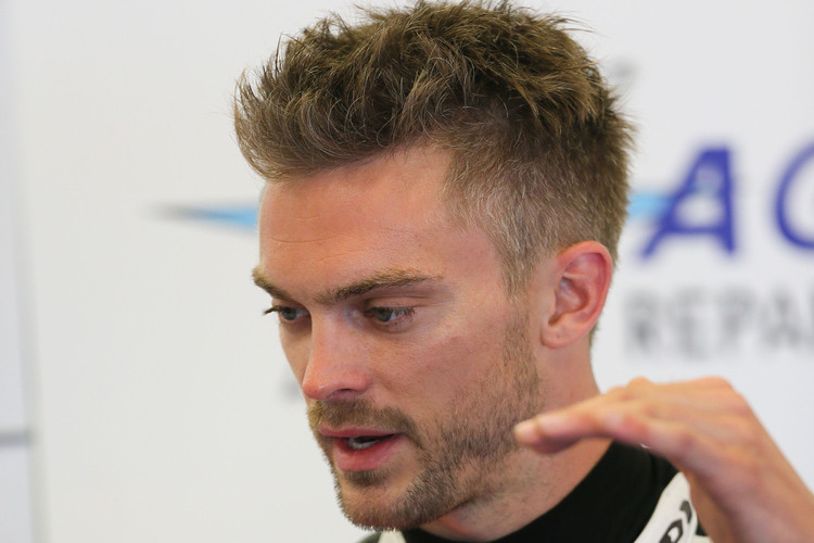 Leon Camier: Debüt in der MotoGP-WM