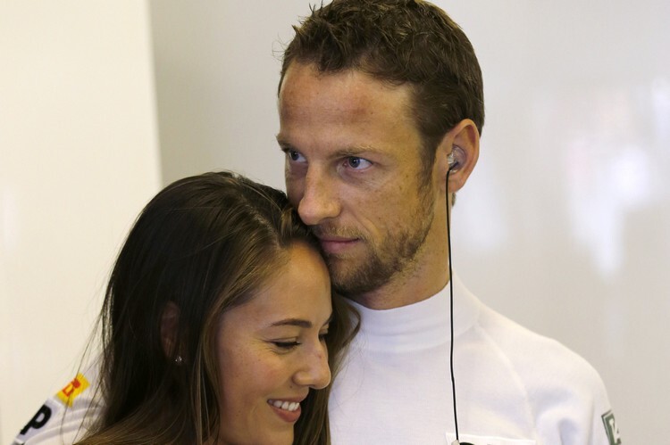 Jenson Button mit Freundin Jessica Michibata
