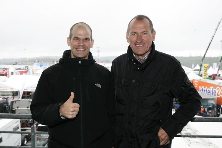 Wieder Topfit: Tim Bergmeister (li.) mit Vater Willi