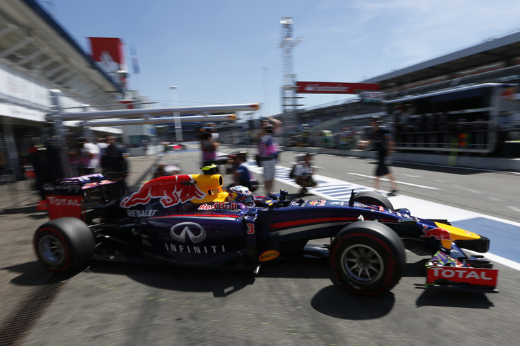 Daniel Ricciardo: Viel Arbeit an den Boxen
