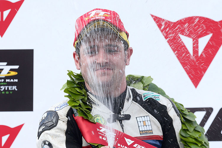 Zweiter Erfolg von Michael Dunlop auf BMW