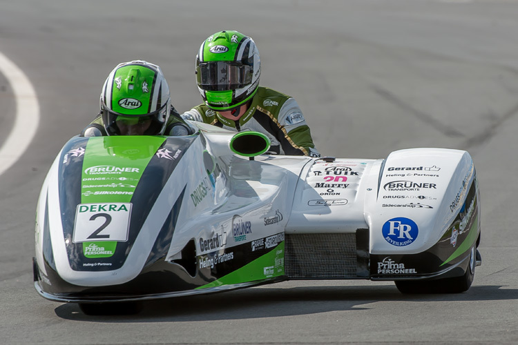 Kees Endeveld/Jeroen Remmé auf ihrer neuen Kawasaki 600 Adolf RS