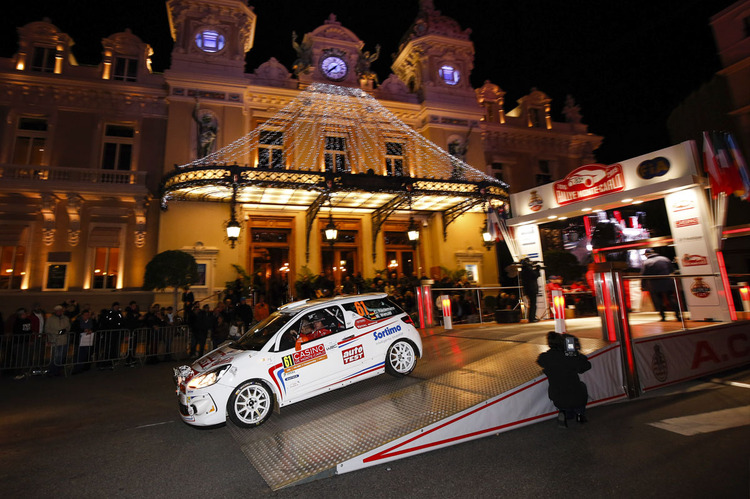 Christian Riedemann  erlebte zum ersten Mal die tolle Atmosphäre beim Start vor dem Casino von Monte Carlo 