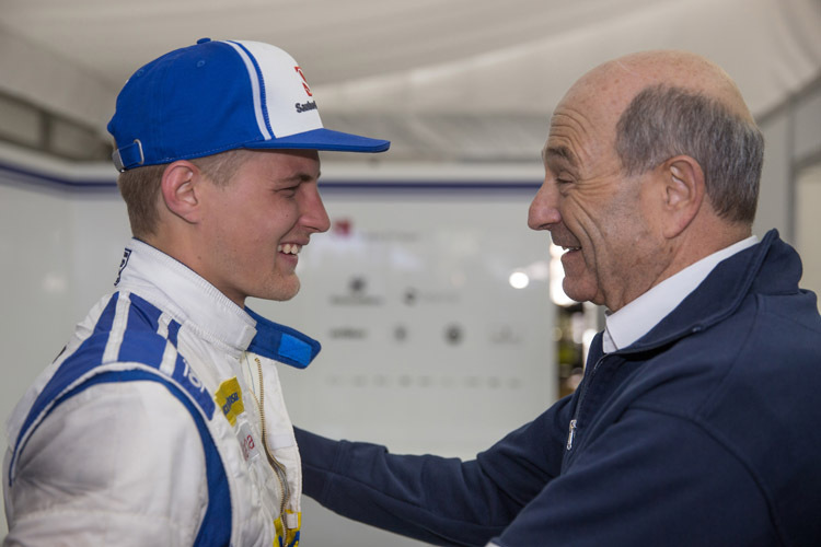 Freude herrscht: Marcus Ericsson und Rennstall-Besitzer Peter Sauber