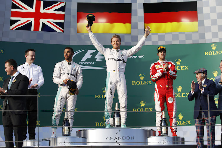 Das Podium in Melbourne: Hamilton, Rosberg, Vettel