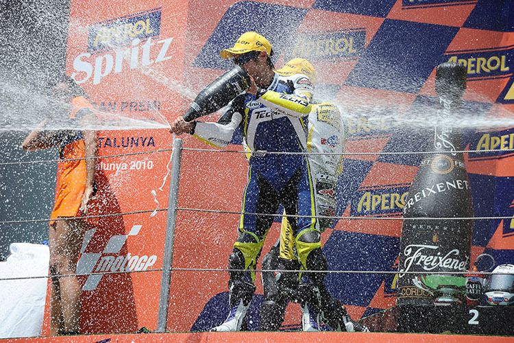 Yuki Takahashi holte 2010 in Catalunya den einzigen Tech3-Sieg mit dem Eigenbau-Moto2-Bike