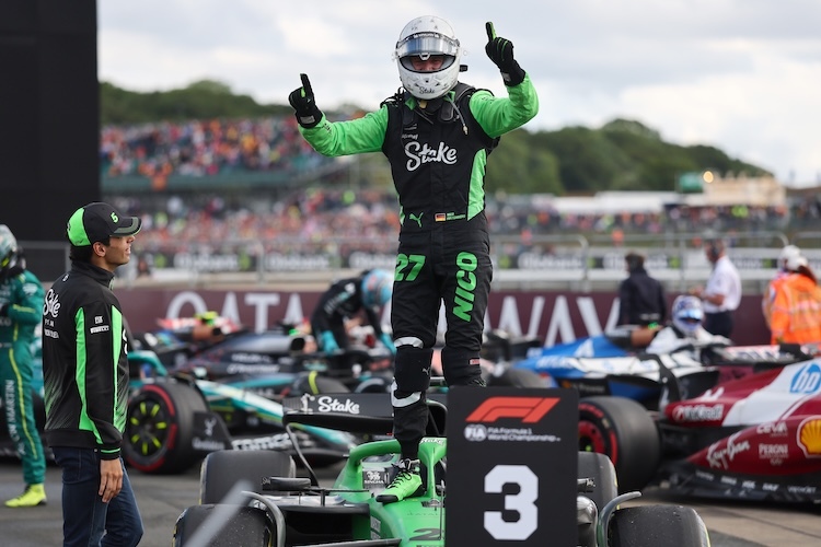 Der Erste, der Nico Hülkenberg gratulierte, war sein Sauber-Teamkollege Gabriel Bortoleto