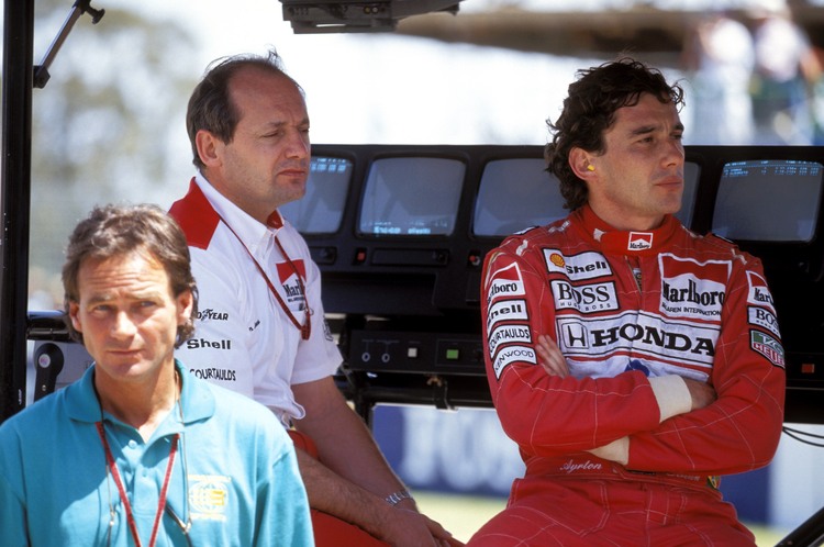 Schweigen in Adelaide 1992: Senna und Dennis (li. Barry Sheene)