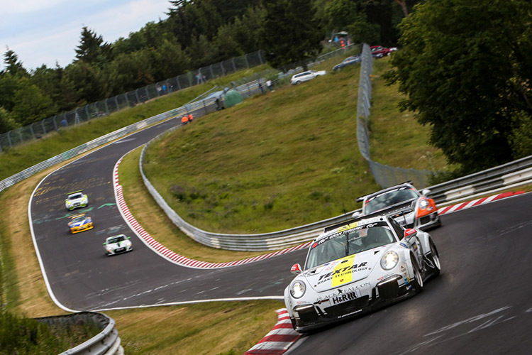 Nicht alle Fahrer auf der Nürburgring Nordschleife sind glücklich mit den DMSB Beschlüssen