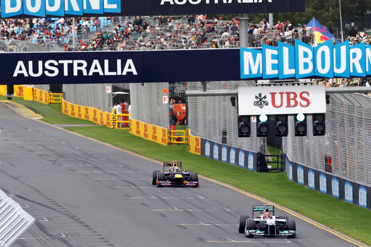 Schumi vor Vettel in Australien