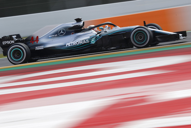 Lewis Hamilton war mit 1:19,333 min der Schnellste der ersten Barcelona-Testwoche