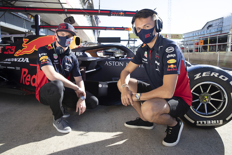 Max Verstappen und Alex Albon