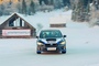 Günther Knobloch im SUBARU WRX STI beim Winterfahrtraining