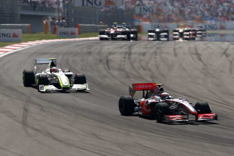 Kovalainen sass in Istanbul Barrichello im Nacken