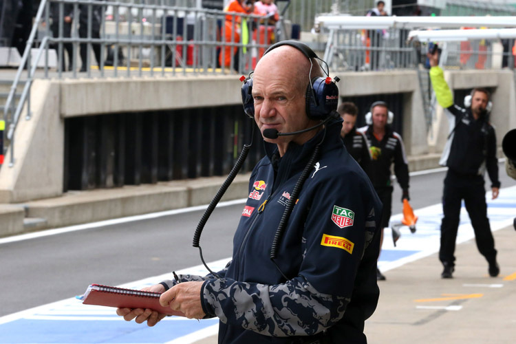 Adrian Newey: «Die neuen Regeln stellen uns vor viele Herausforderungen und das bedeutet auch immer, dass sie viele neue Chancen schaffen»