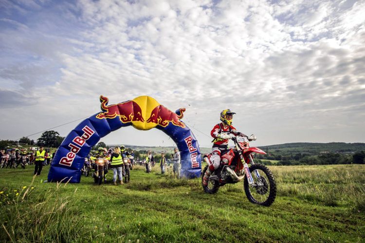 Vom 30. Juli bis 3. August 2019 werden alle Top-Piloten bei den Red Bull Romaniacs am Start sein