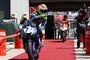 Hinter Dominique Aegerter folgt Nicolo Bulega mit der besten Ducati