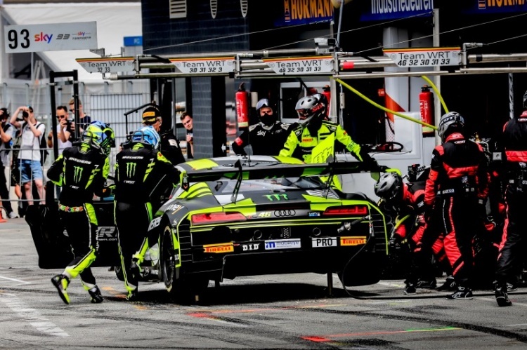 Boxenstopp beim Audi R8 LMS GT3 evo II vom Team WRT in Zandvoort