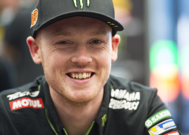 Bradley Smith steigt in Motegi wieder auf seine Yamaha