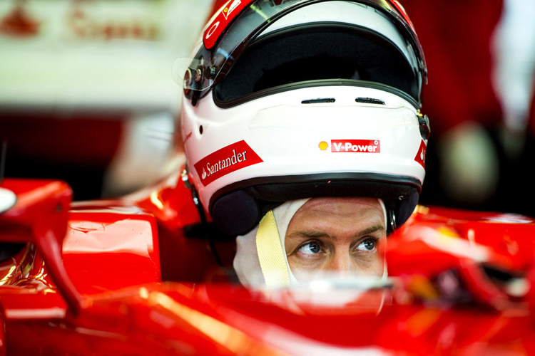 Sebastian Vettel darf als erster im neuen Ferrari ausrücken