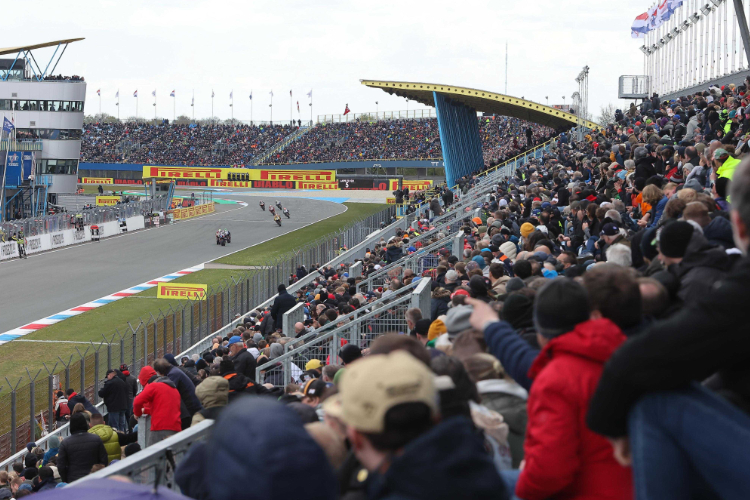 Die Superbike-WM in Assen ist bei den Fans sehr beliebt