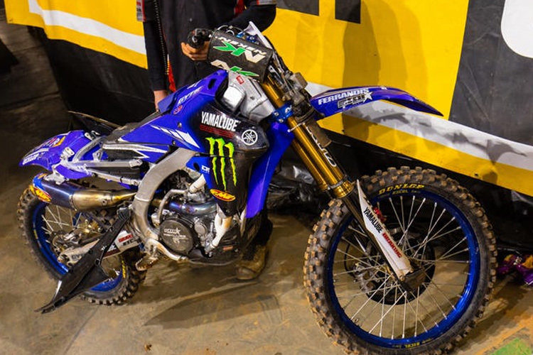 Dylan Ferrandis hat es in Atlanta schwer erwischt, seine Yamaha ist nur noch Schrott