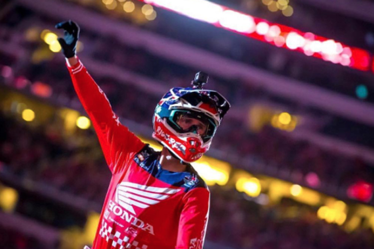 Cole Seely fällt verletzt aus