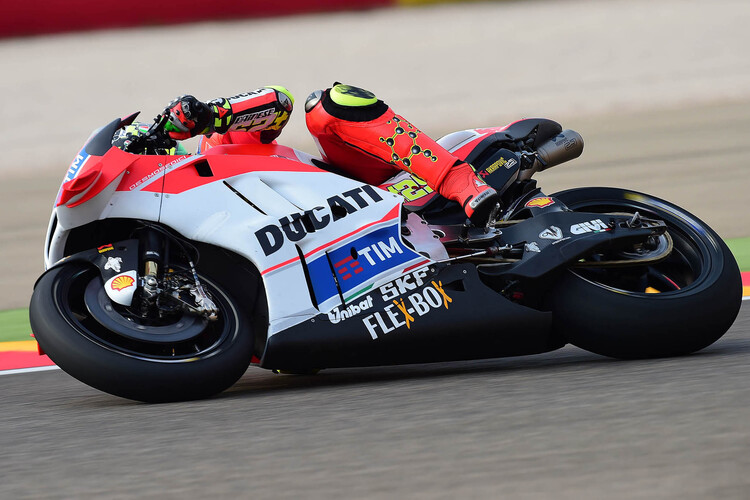 Andrea Iannone im FP1 in Aragón