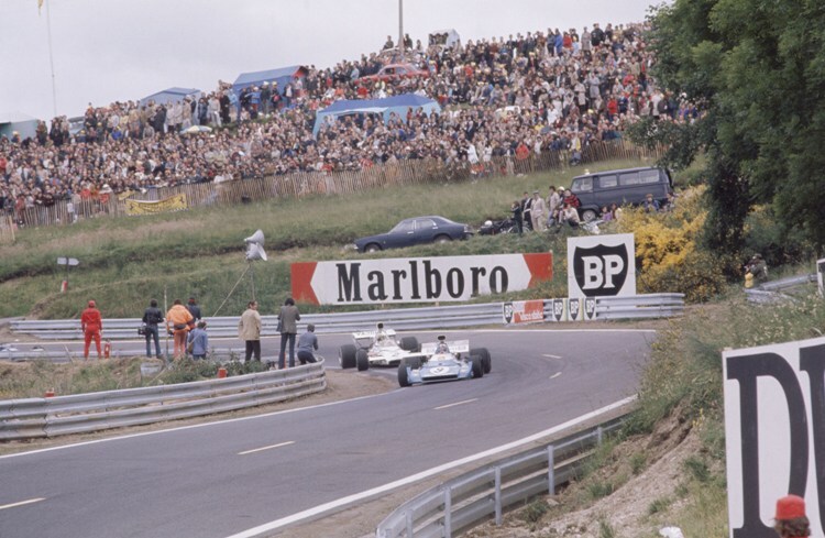 1972 fuhr man in Clermont Ferrand: Amon vor Hulme