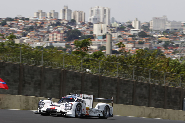 Porsche dominierte am Freitag in Sao Paulo