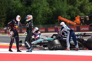 Max Verstappen und Kimi Antonelli in Österreich)