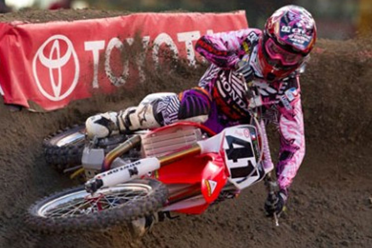 Trey Canard gewinnt in San Diego