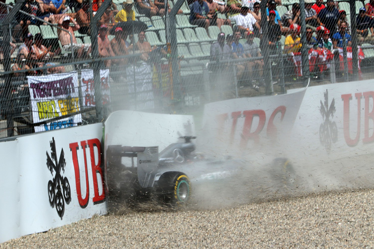 Lewis Hamiltons Unfall im Abschlusstraining von Hockenheim