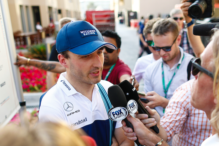 Robert Kubica bei den Testfahrten in Abu Dhabi