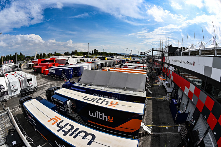 Im MotoGP-Paddock von Misano ist alles bereit