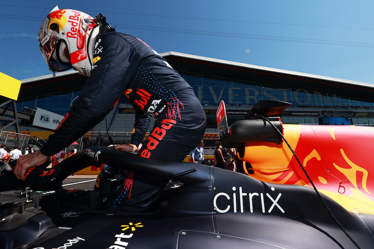 Max Verstappen ist bereit, wieder ins Cockpit seines Red Bull Racing-Renners zu steigen 