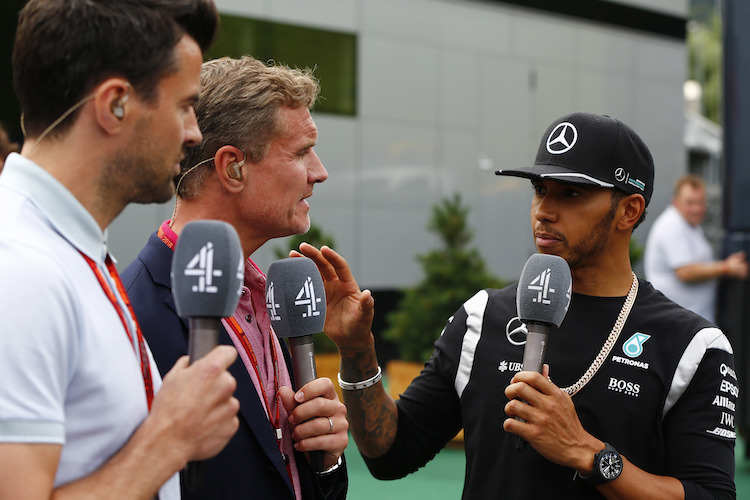 David Coulthard (Mitte) mit Lewis Hamilton