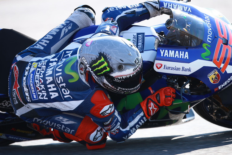 Jorge Lorenzo mit neuem Helm-Design von Shark im Haifisch-Look