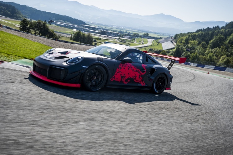 Cooler Renner vor Traumkulisse: Der Porsche 911 GT2 RS Clubsport am Red Bull Ring